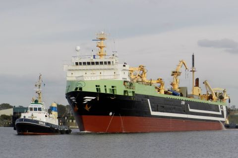 KL 855 Margiris in IJmuiden, 25 okt 2015