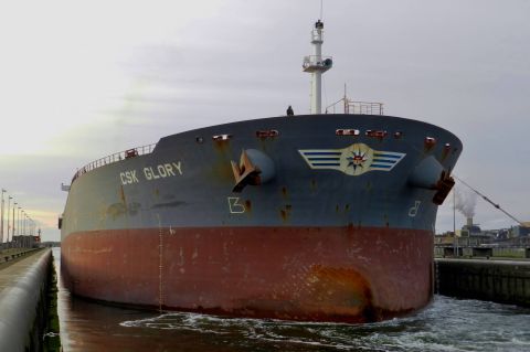 CSK GLORY in IJmuiden, 25 okt 2015