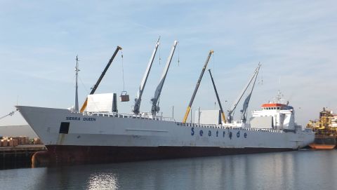 SIERRA QUEEN in IJmuiden, 2 nov 2015