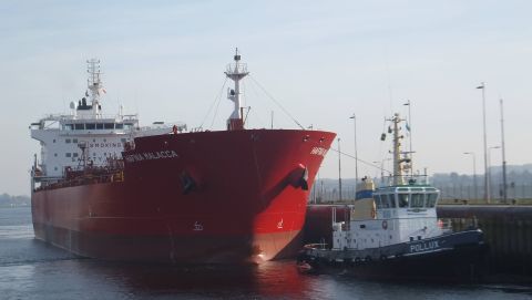 HAFNIA MALACCA in IJmuiden, 2 nov 2015