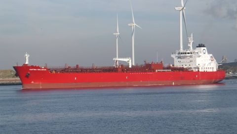 HAFNIA MALACCA in IJmuiden, 2 nov 2015