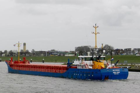 EEMS SPIRIT in IJmuiden, 20 nov 2015