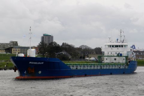 MOSELDIJK in IJmuiden, 20 nov 2015