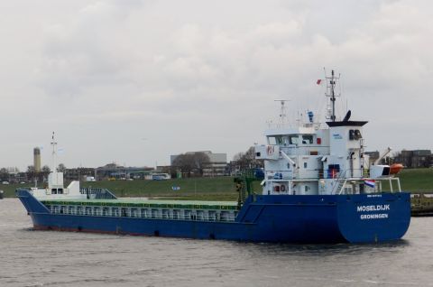 MOSELDIJK in IJmuiden, 20 nov 2015
