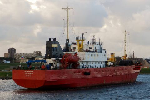 BASKUNCHAKSIY in IJmuiden, 20 nov 2015