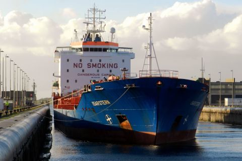 ISARSTERN in IJmuiden, 21 nov 2015