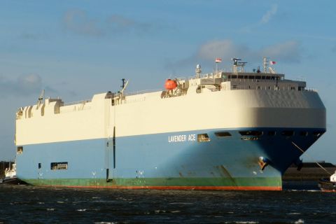 LAVENDER ACE in IJmuiden, 28 nov 2015