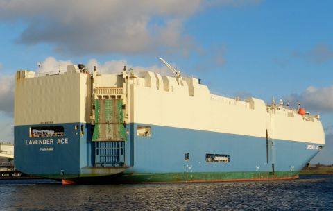 LAVENDER ACE in IJmuiden, 28 nov 2015
