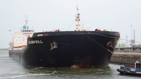 Golden Bull in IJmuiden, 29 nov 2015