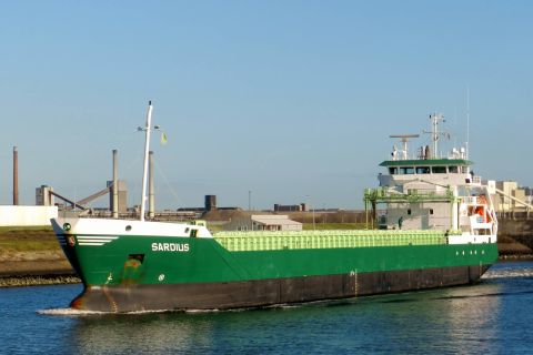 SARDIUS in IJmuiden, 26 nov 2015