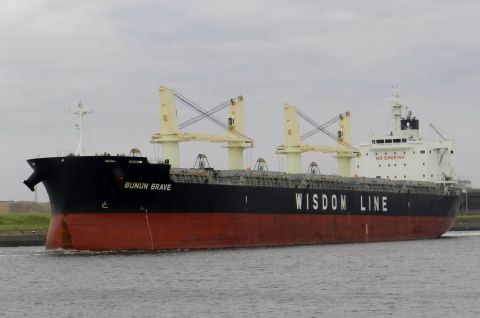 BUNUN BRAVE in IJmuiden, 2 dec 2015