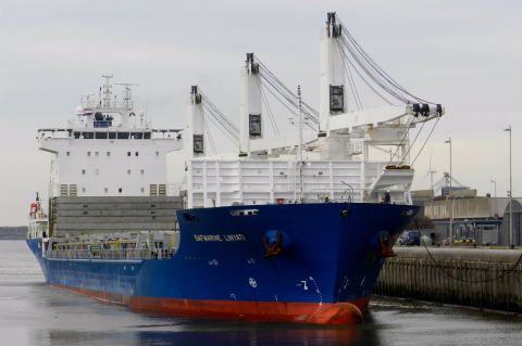 SAFMARINE LINYATI in IJmuiden, 3 dec 2015