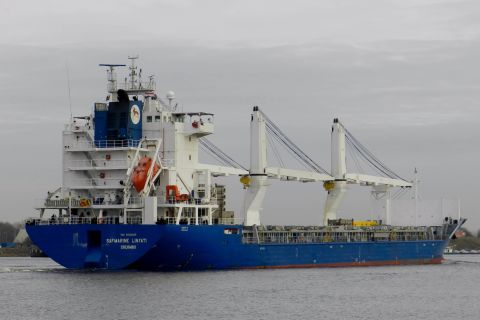 SAFMARINE LINYATI in IJmuiden, 3 dec 2015