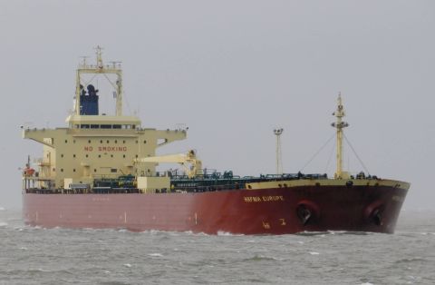 HAFNIA EUROPE in IJmuiden, 6 dec 2015