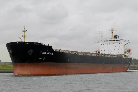 YONG HUAN in IJmuiden, 11 dec 2015