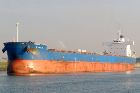 Q JAKE in IJmuiden, 15 dec 2015