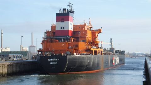 TORM TRINITY in IJmuiden, 18 dec 2015