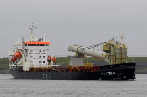 TERTNES in IJmuiden, 18 dec 2015