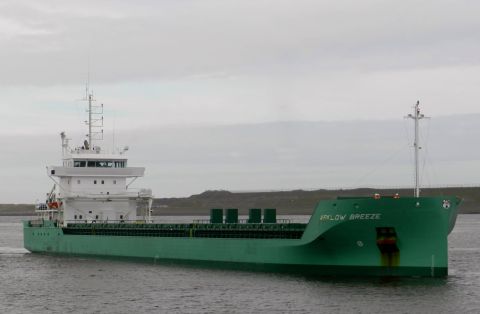ARKLOW BREEZE in IJmuiden, 18 dec 2015