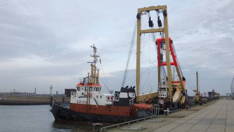 ARION En ENAK in IJmuiden, 20 dec 2015