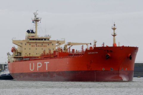 CAPE BACTON in IJmuiden, 20 dec 2015