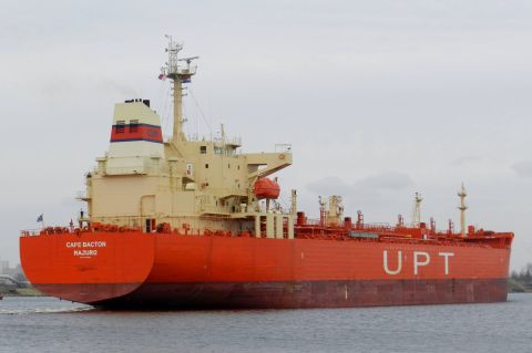 CAPE BACTON in IJmuiden, 20 dec 2015