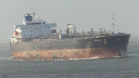 JO PINARI in IJmuiden, 24 dec 2015