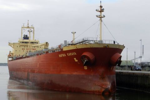 HAFNIA KARAVA in IJmuiden, 29 dec 2015
