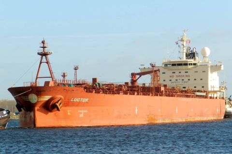LUCTOR in IJmuiden, 31 dec 2015