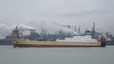 Sch 302 Willem Van Der Zwan in IJmuiden, 2 jan 2016