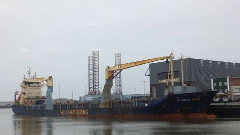 HC NADJA MARIA in IJmuiden, 5 feb 2016