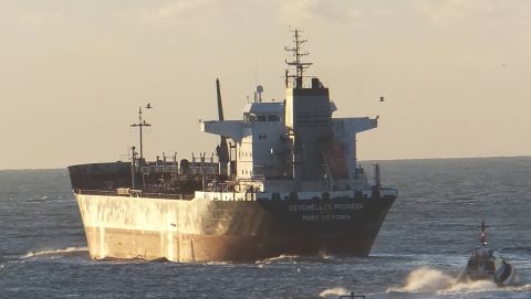 SEYCHELLES PIONEER in IJmuiden, 11 feb 2016