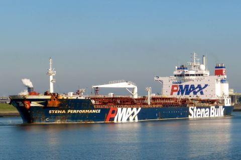 STENA PERFORMANCE in IJmuiden, 17 feb 2016