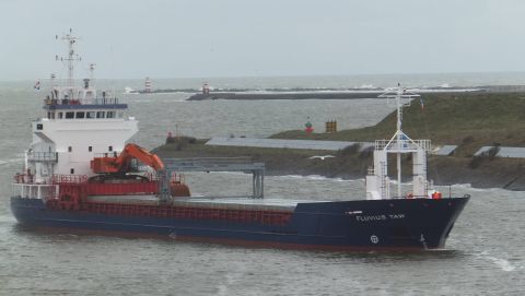 FLUVIUS TAW in IJmuiden, 22 feb 2016