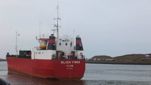 SILVER FIRDA in IJmuiden, 31 mrt 2016
