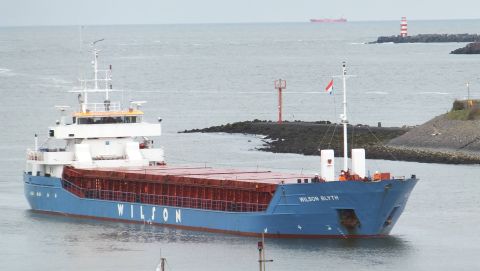 WILSON BLYTH in IJmuiden, 8 apr 2016