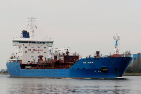 BRO NORDBY in IJmuiden, 10 apr 2016