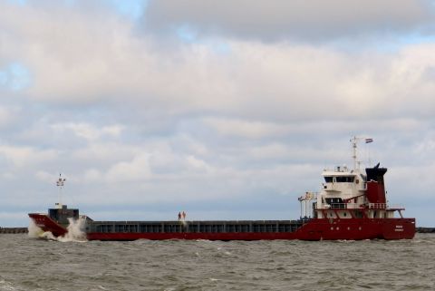 MOANA in IJmuiden, 16 apr 2016