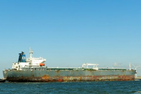 PLOUTOS in IJmuiden, 18 apr 2016