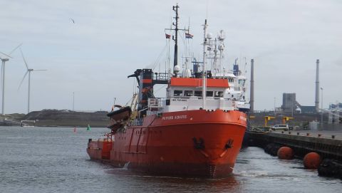 PUTFORD ACHATES in IJmuiden, 19 apr 2016