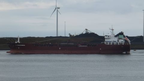 SLOMAN HERA in IJmuiden, 25 apr 2016
