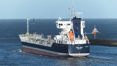 WISBY WAVE in IJmuiden, 3 mei 2016