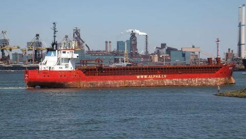 SKY VITA in IJmuiden, 8 mei 2016