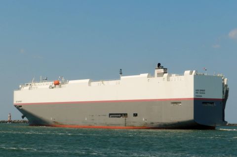 LEO SPIRIT in IJmuiden, 12 mei 2016