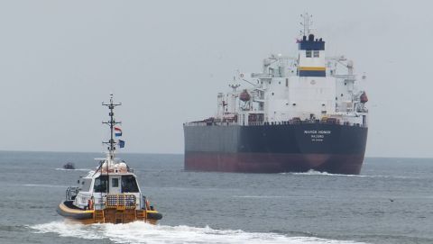 NAVIG8 HONOR in IJmuiden, 21 mei 2016