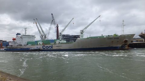 IVORY DAWN in IJmuiden, 24 mei 2016