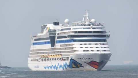 AIDAsol in IJmuiden, 27 mei 2016
