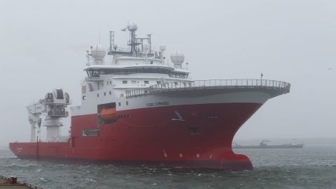 FUGRO SYMPHONY in IJmuiden, 30 mei 2016
