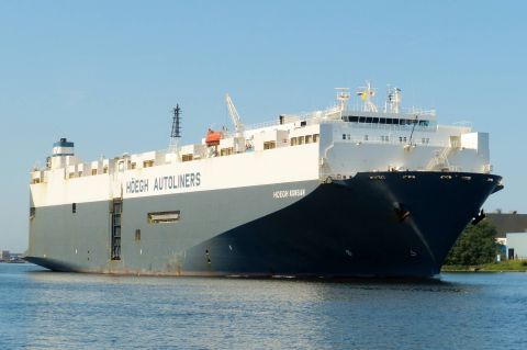 HOEGH KUNSAN in IJmuiden, 6 jun 2016