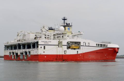 RAMFORM TITAN in IJmuiden, 11 jun 2016